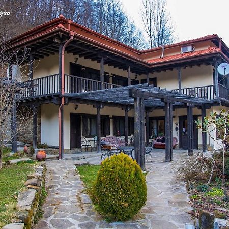 Guest House Verbena Apriltsi  Extérieur photo