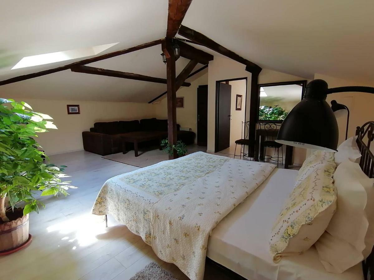 Guest House Verbena Apriltsi  Extérieur photo