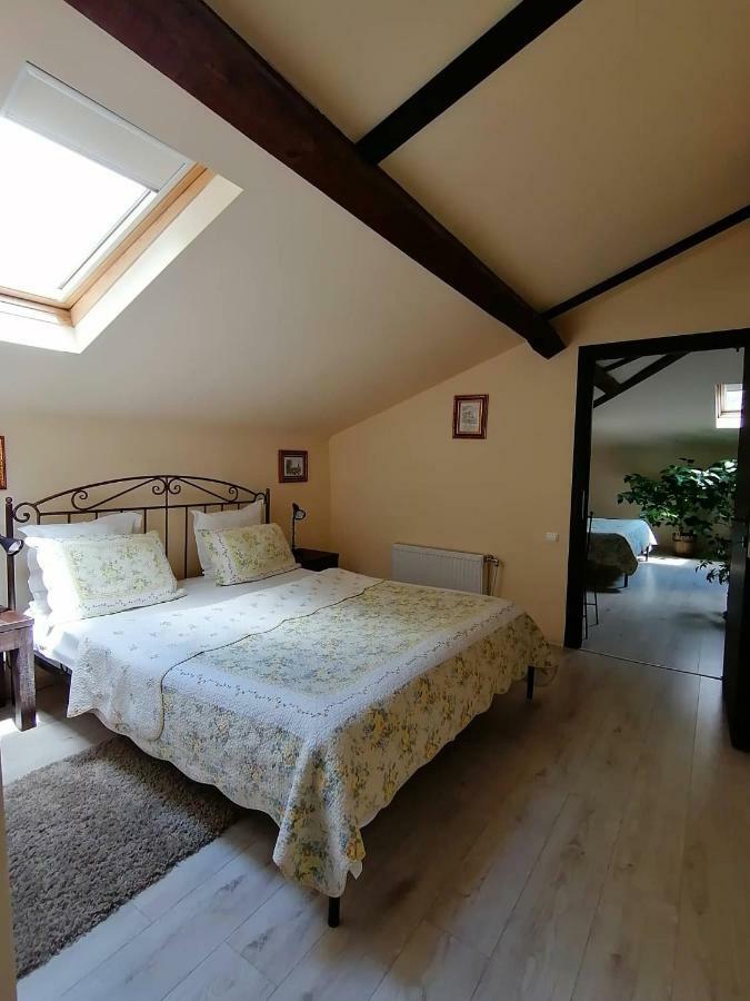 Guest House Verbena Apriltsi  Extérieur photo